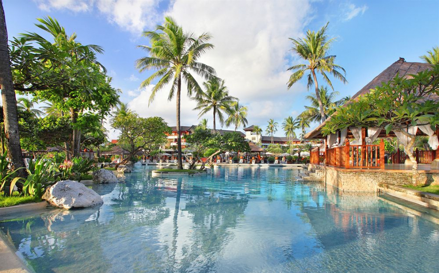 Отель Бали Nusa Dua Beach Hotel & Spa 5*